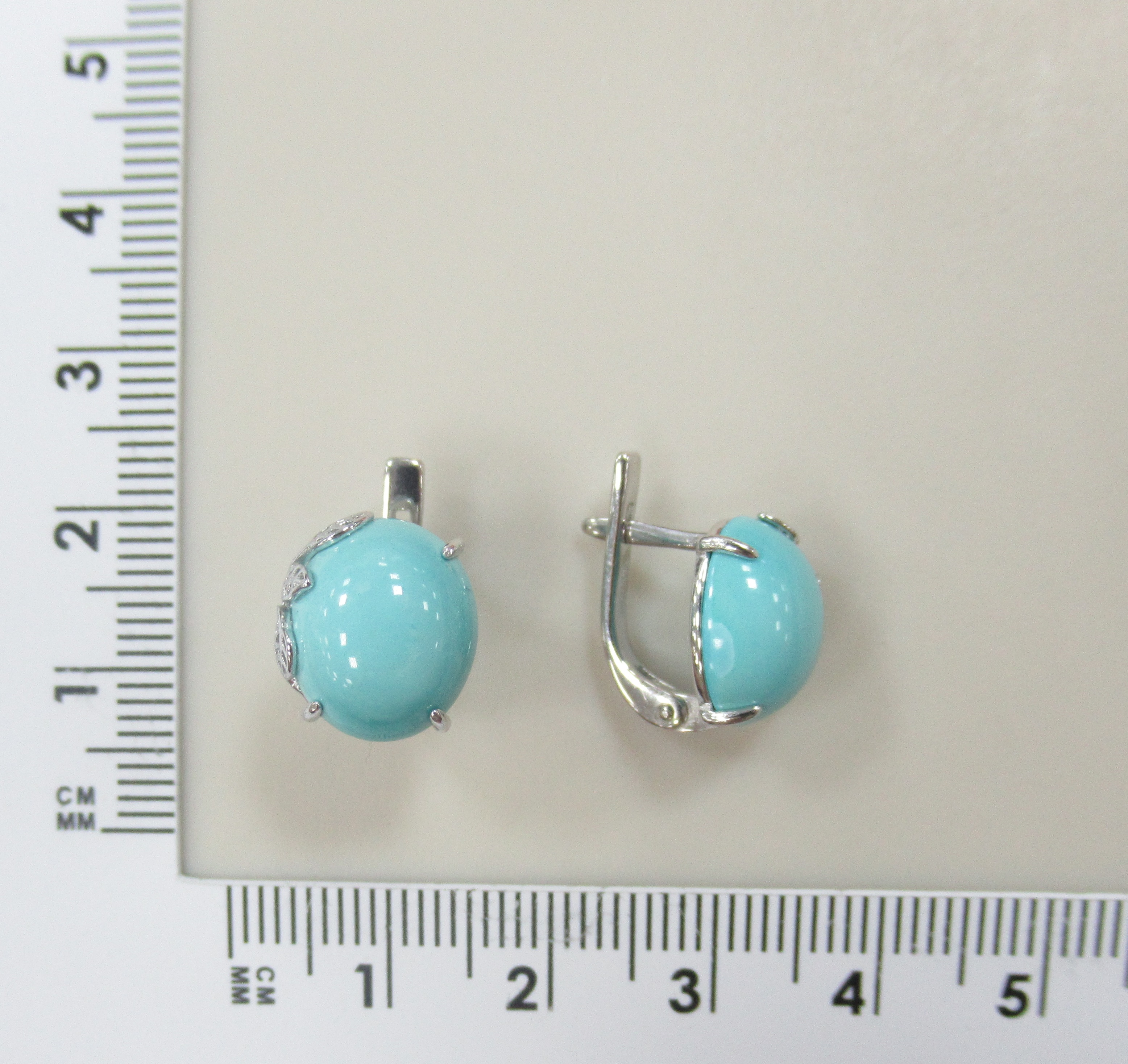 Серебряные серьги с бирюзой